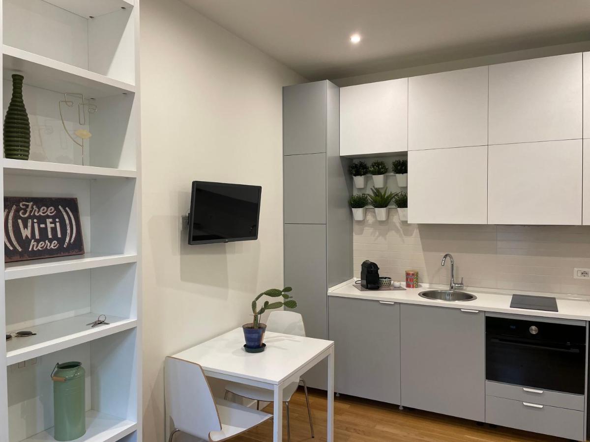 Fiera-Mico - Sempione Apartment Milan Bagian luar foto